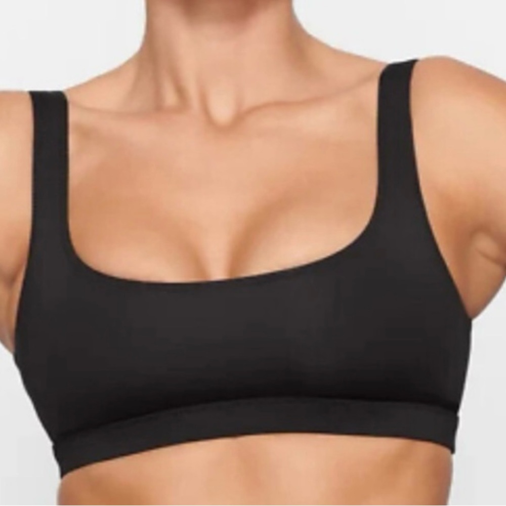 Skims Swim Tank Bikini Top